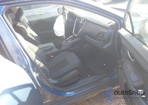 2021 Subaru Outback Premium z USA, uszkodzony, nr VIN 4S4BTAFC4M3118950